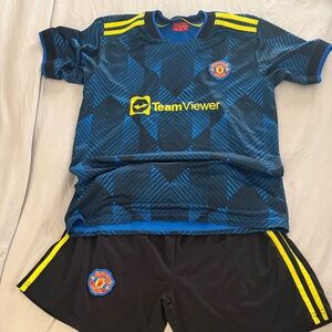 Manchester United kids set Soccer